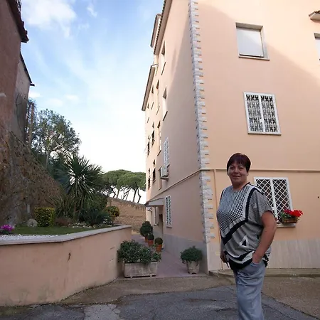 לינה וארוחת בוקר Casa Arcobaleno *