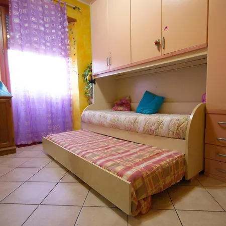 לינה וארוחת בוקר Casa Arcobaleno רומא